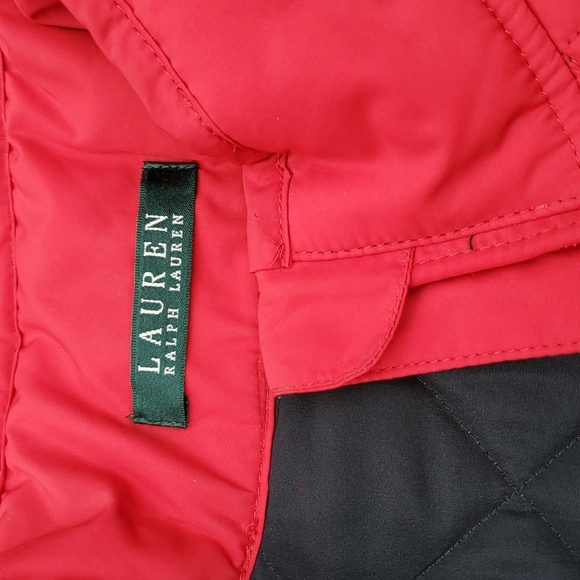 Vest - Picture 2 of 5